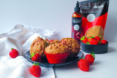 Muffins moelleux aux fraises et aux dattes