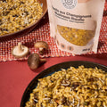 Risotto avec champignons faits avec le prêt-à-cuisinier orzo sans gluten